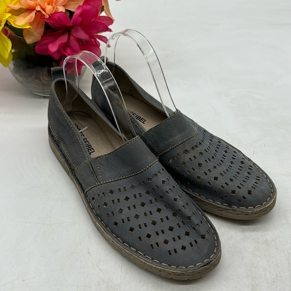 Josef Seibel Blue Leather Cut Out Loafer Size 41 MCL5065B - Picture 1 of 9
